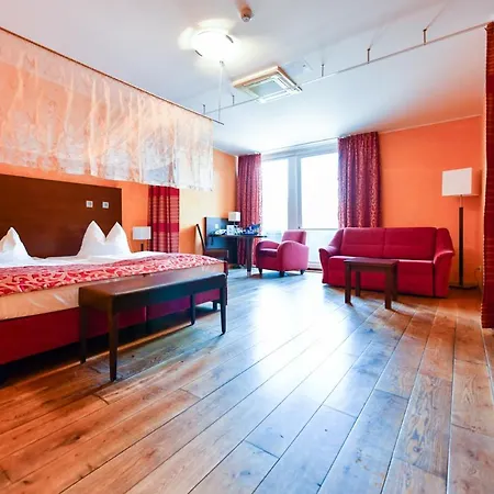Hotel - &
