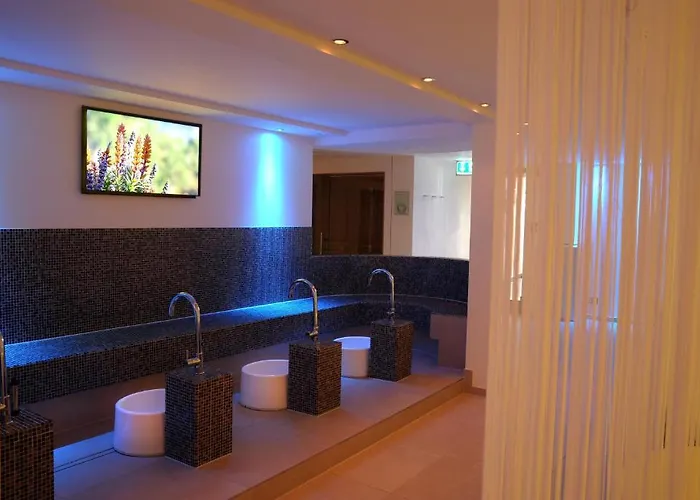 Hotel Im Spreewald - & 4*